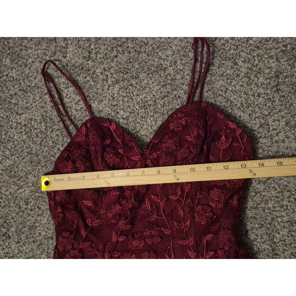 Lulus Lavish Lifestyle Burgundy Enbroidered Ruffled Mini Dress S Floral Flirty - Picture 5 of 10